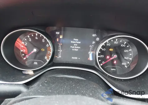 2021 Jeep Compass Latitude Fwd z USA, uszkodzony, nr VIN 3C4NJCBB7MT592525